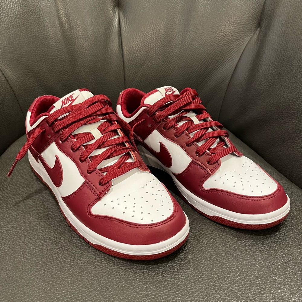 Nike Dunk Low size US 8.5M/9.5W
